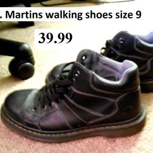 GREAT WALKING SHOES